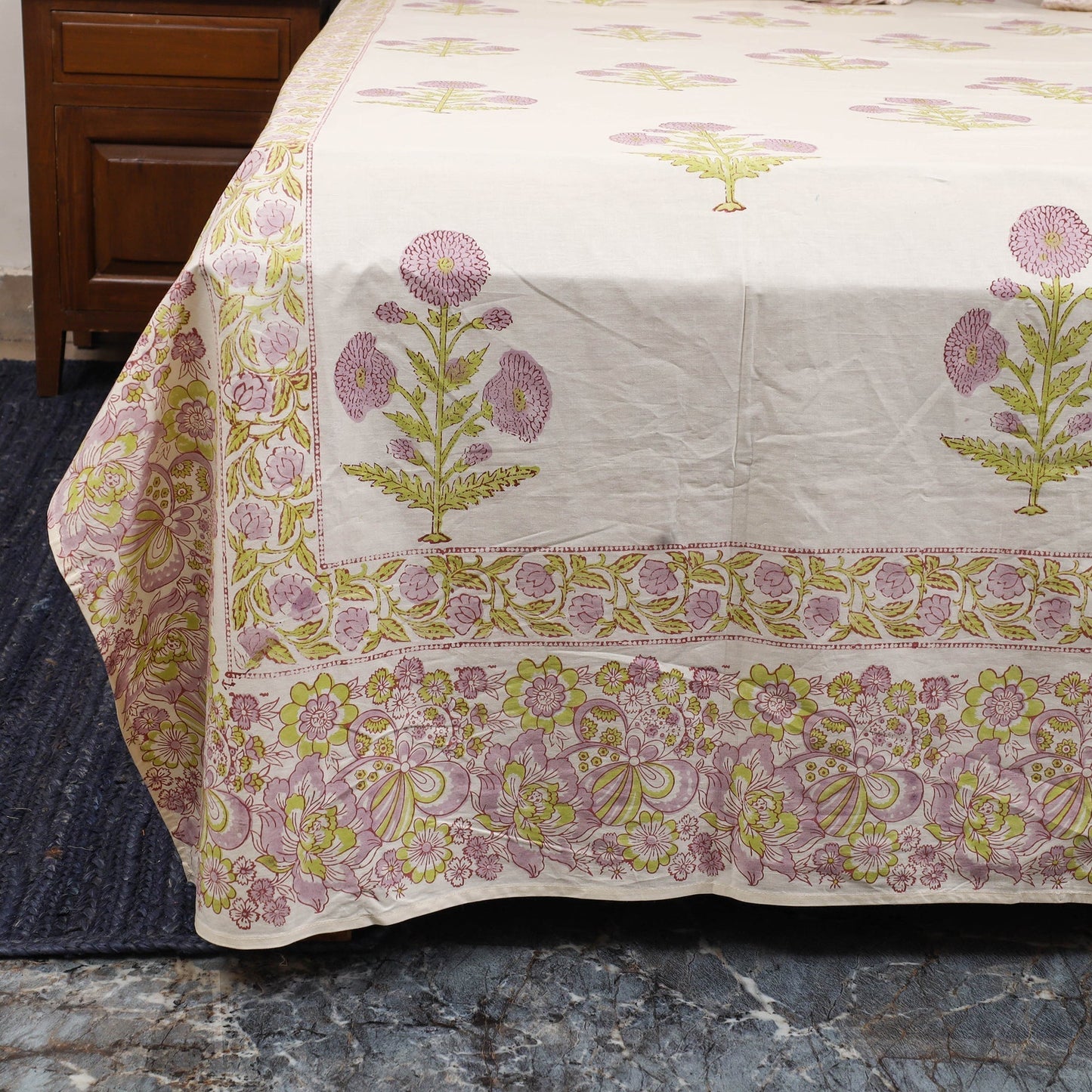 Cotton double sanganeri bed sheet set (108 x 90 in) 05