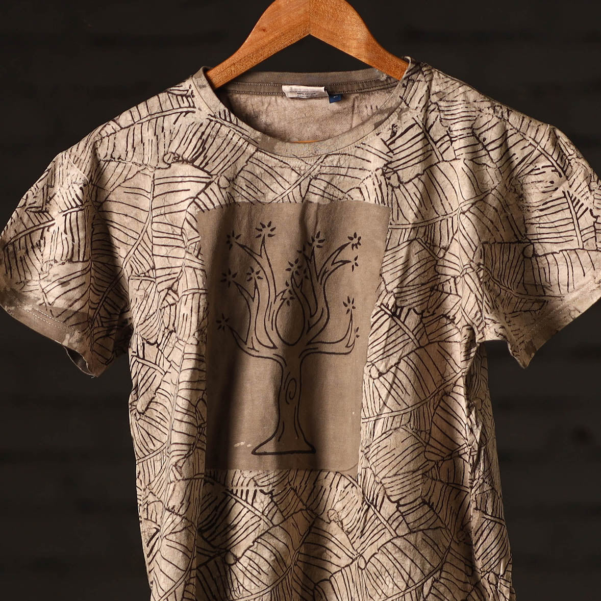 Brown Block Art Prints Natural Dyed Cotton Round Neck T-shirt