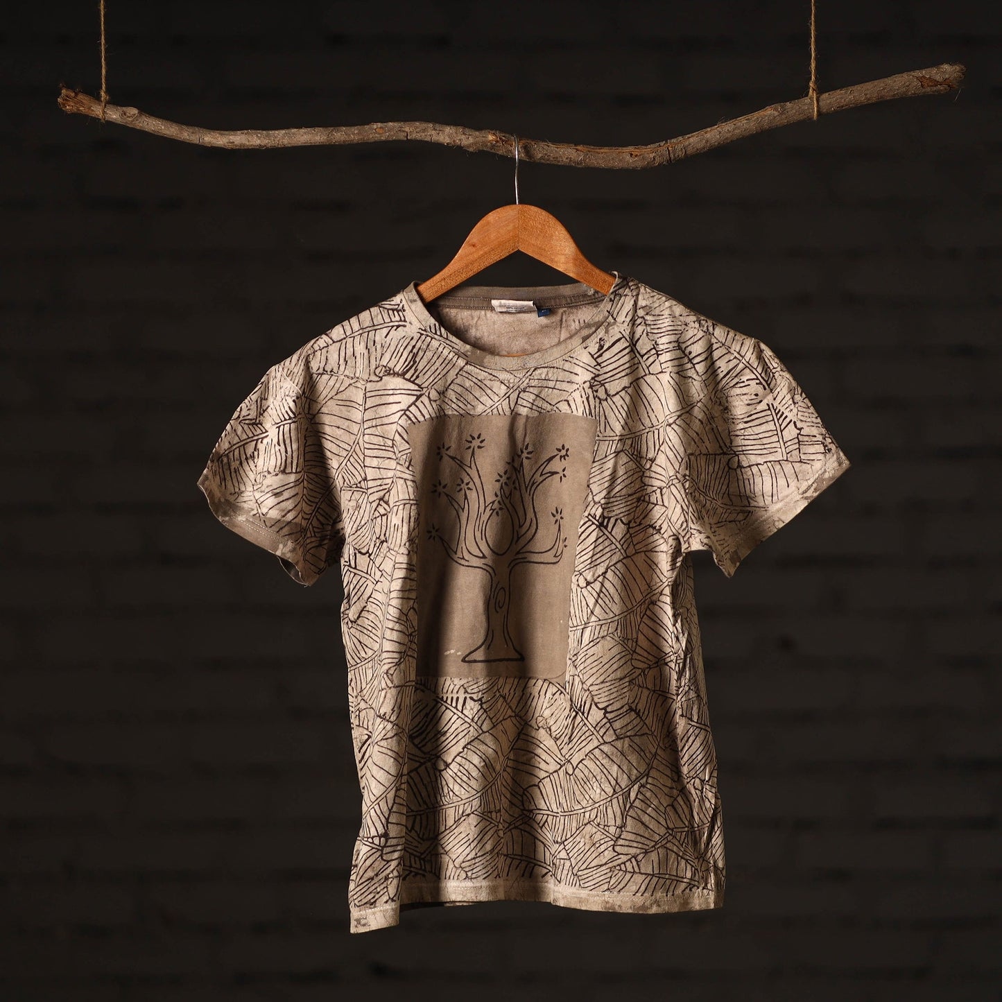 Brown Block Art Prints Natural Dyed Cotton Round Neck T-shirt
