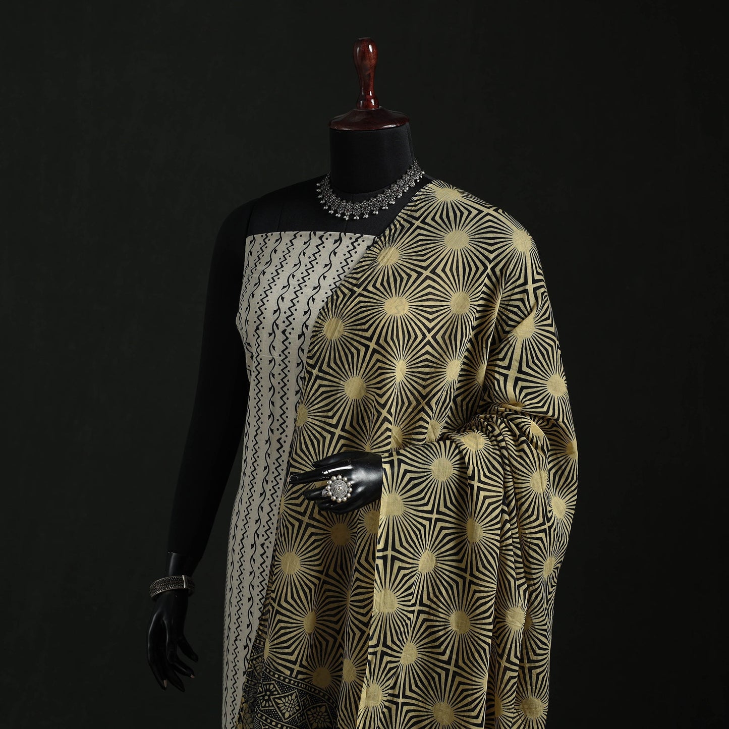 Cotton jaipur printed dupatta 37 - handcrafted