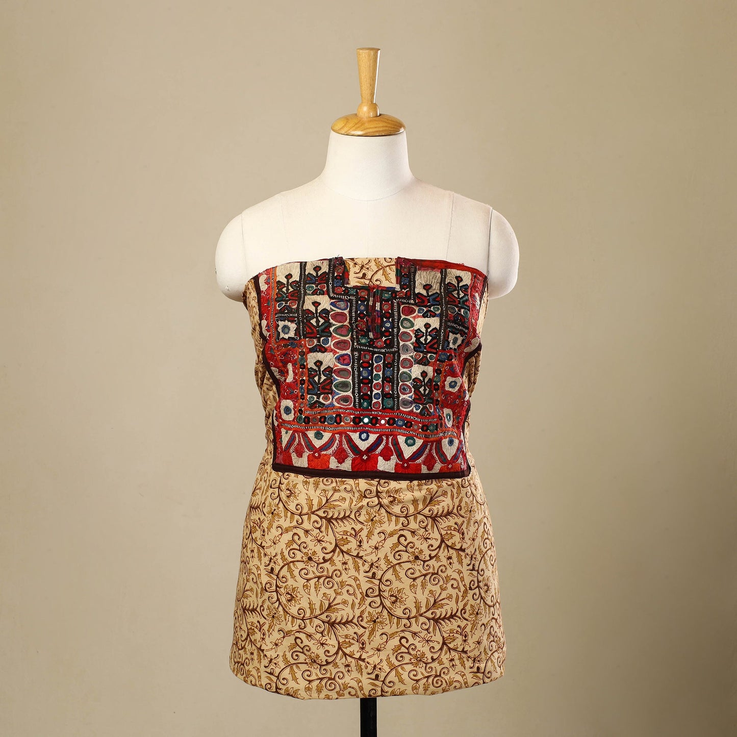 Buy Beige Desert Thread Embroidery Kalamkari Kurta Material