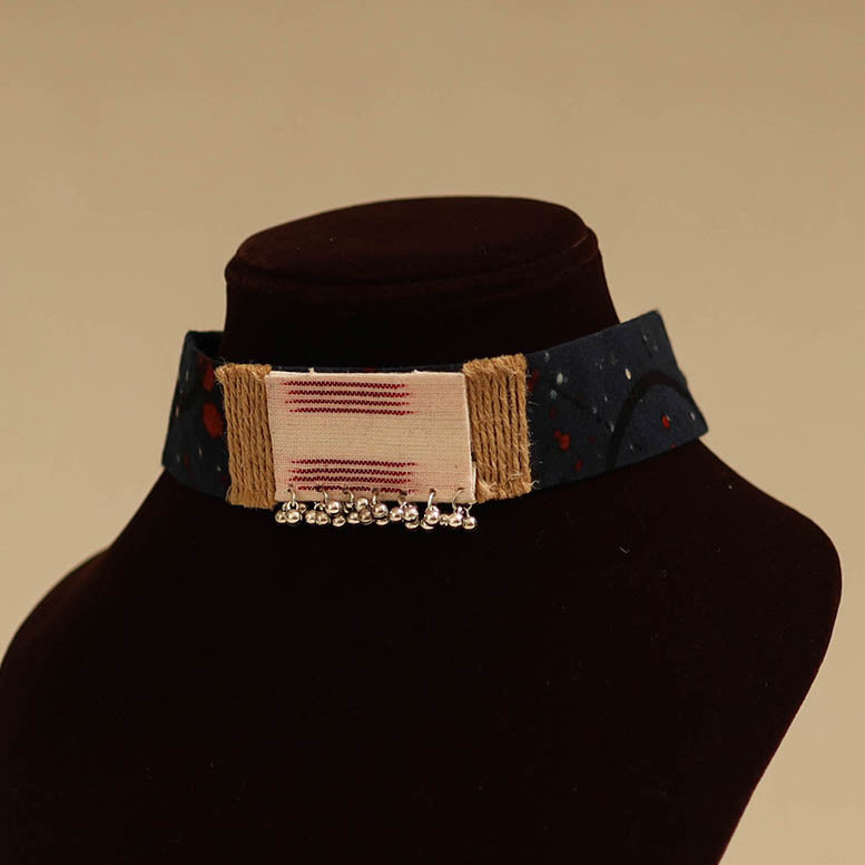 Beige - fabart jute choker necklace set with ghungroo work
