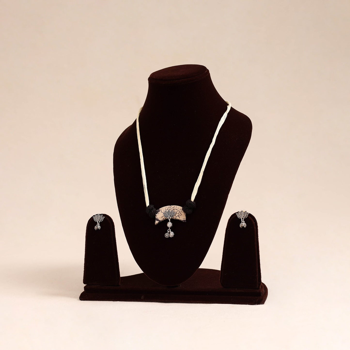 Beige - german silver fabart necklace set 28 - handcrafted