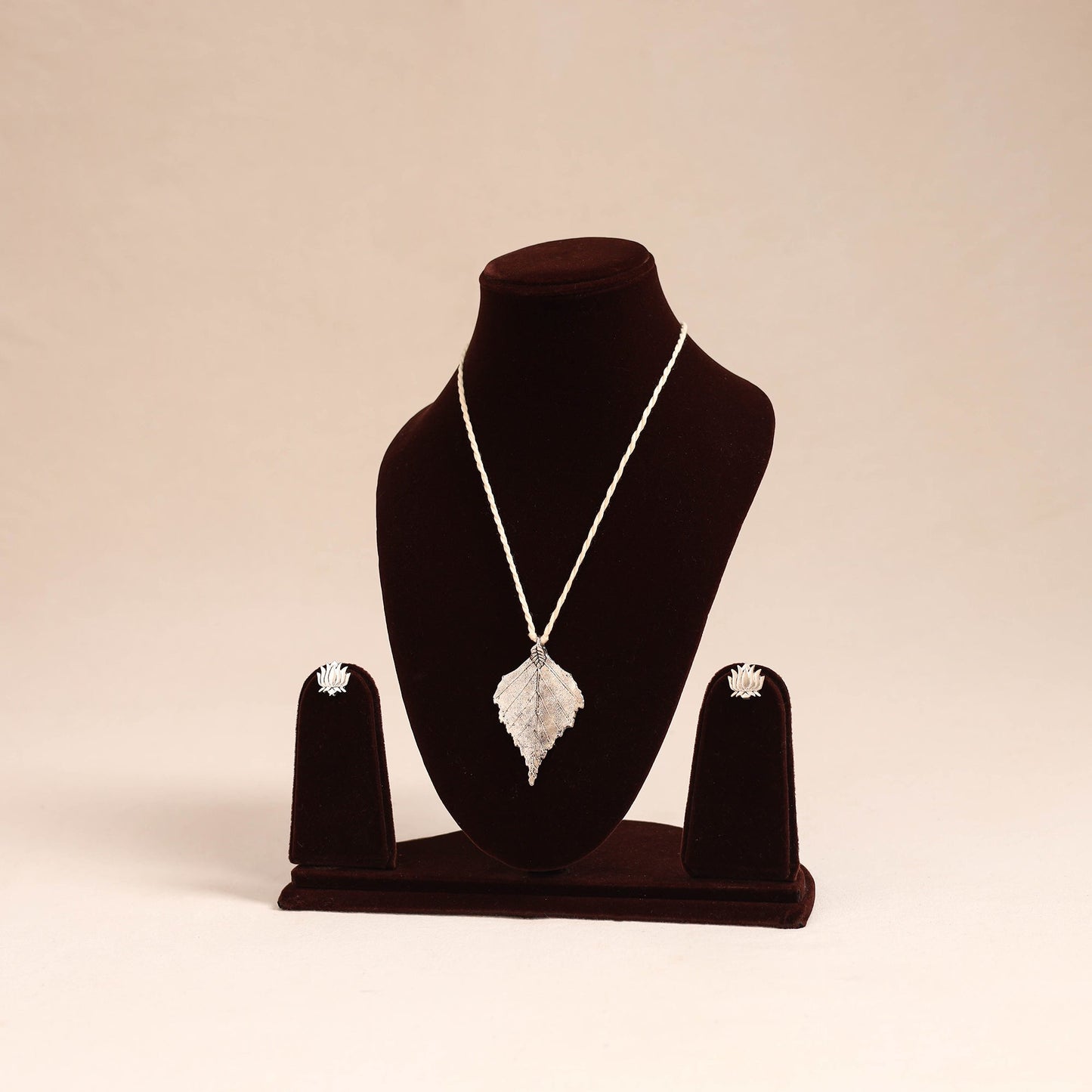 Beige - german silver necklace set 03 - handcrafted