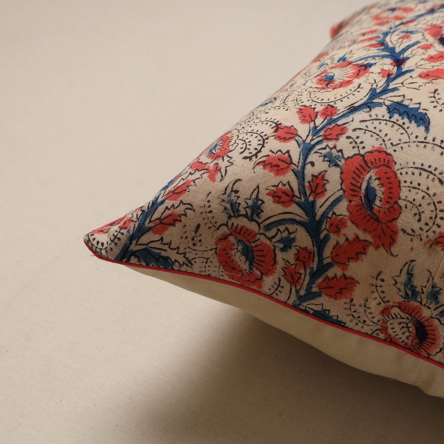 Hand kalamkari cushion cover 36 - handcrafted