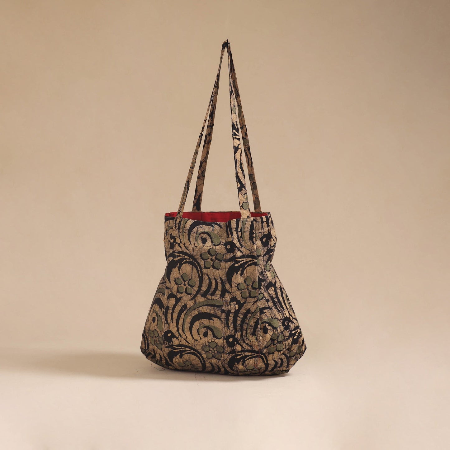 Red - handcrafted fabric jhola bag 04