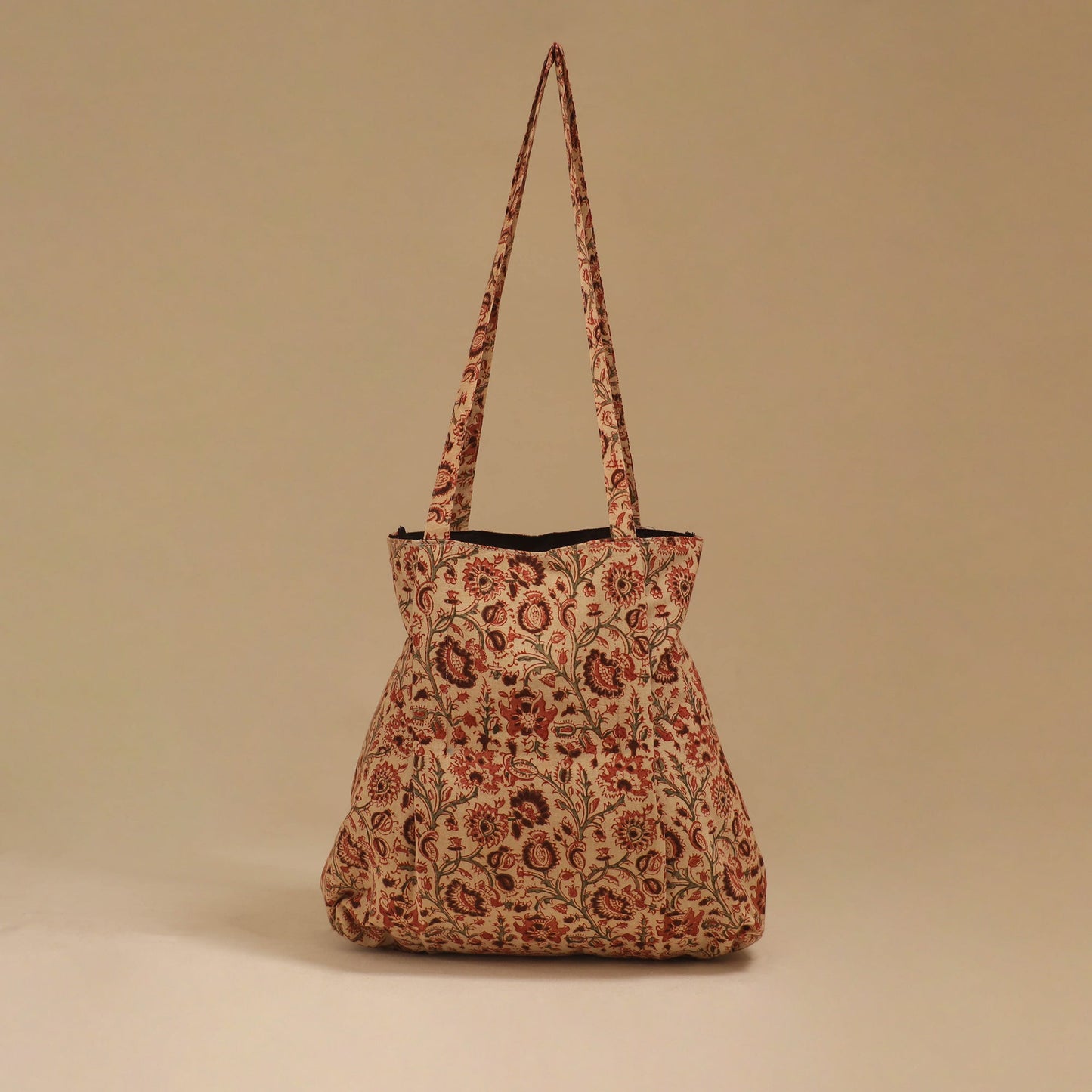 Handcrafted fabric jhola bag 14