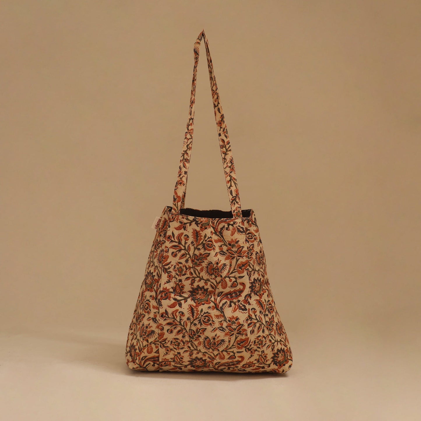 Handcrafted fabric jhola bag 34