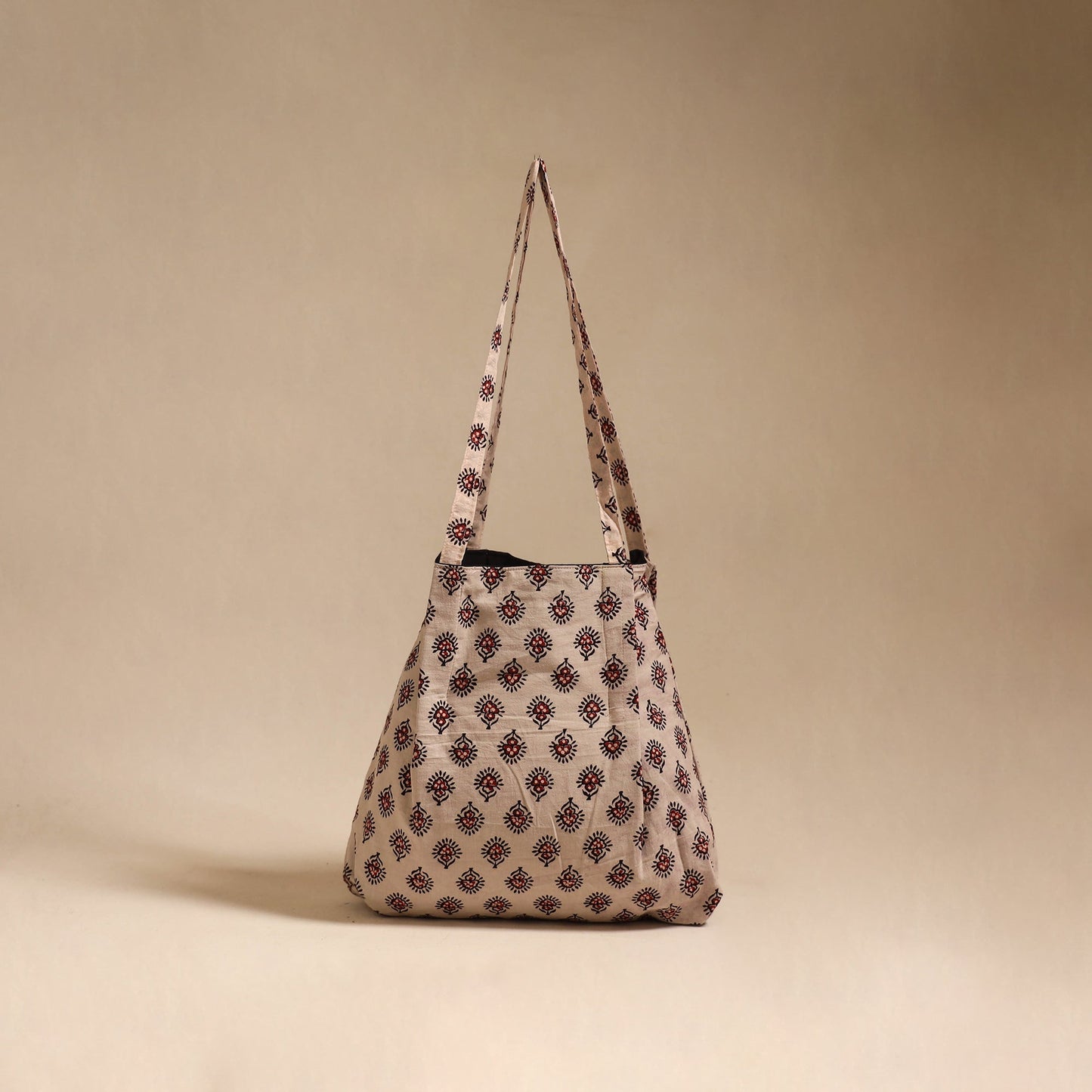 Handcrafted fabric jhola bag 37