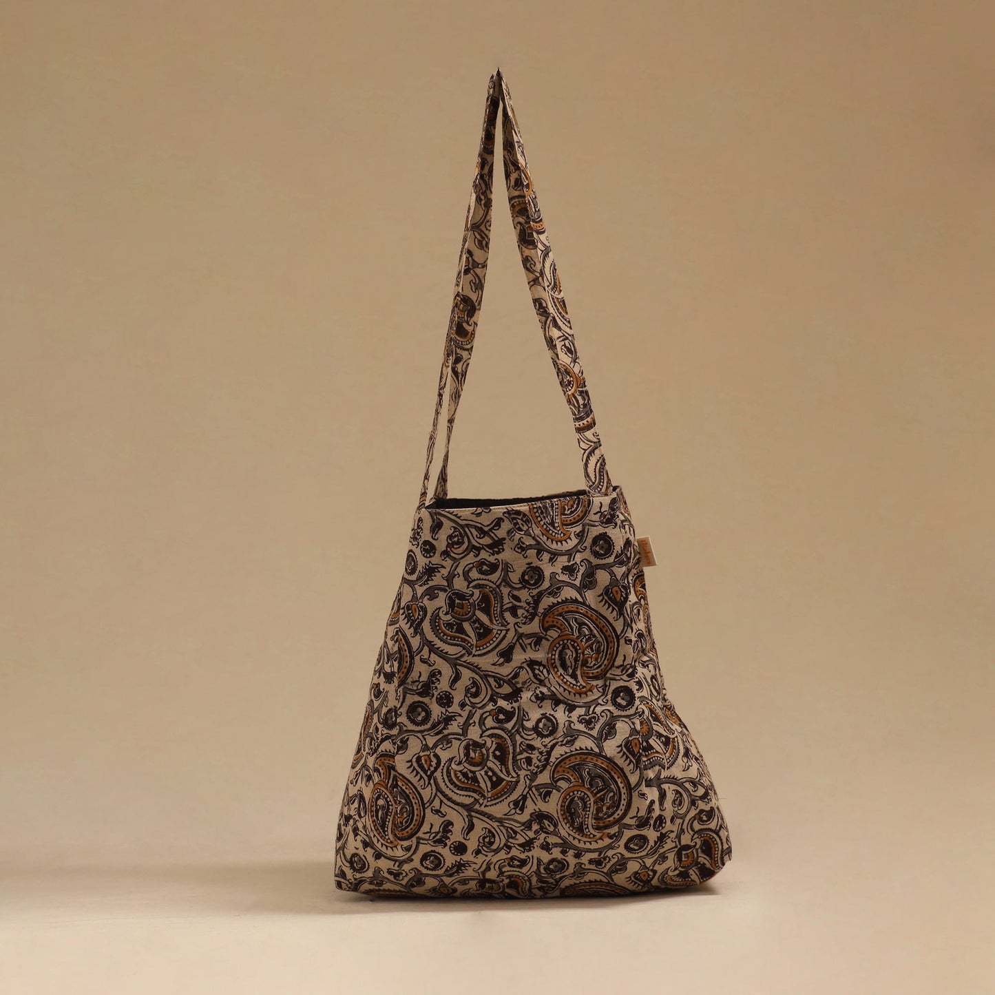 Handcrafted fabric jhola bag 55