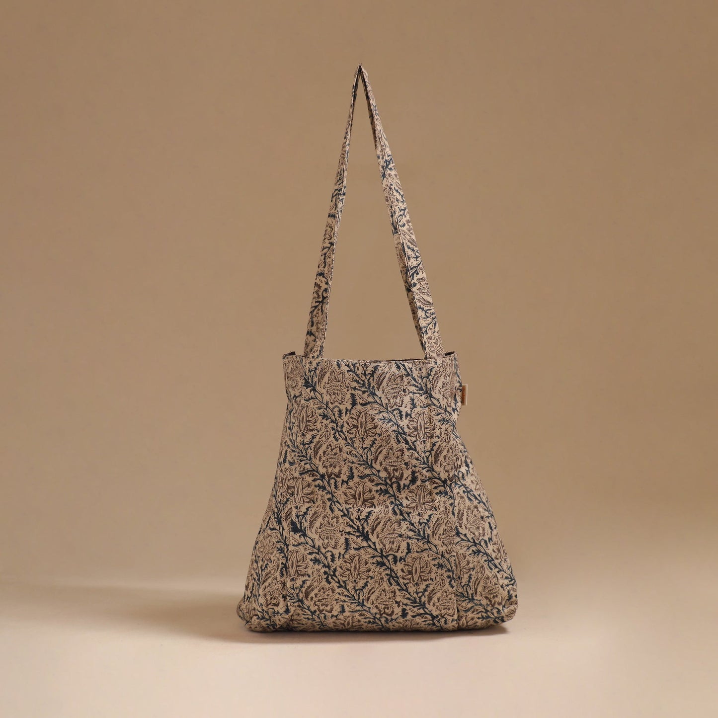 Handcrafted fabric jhola bag 73