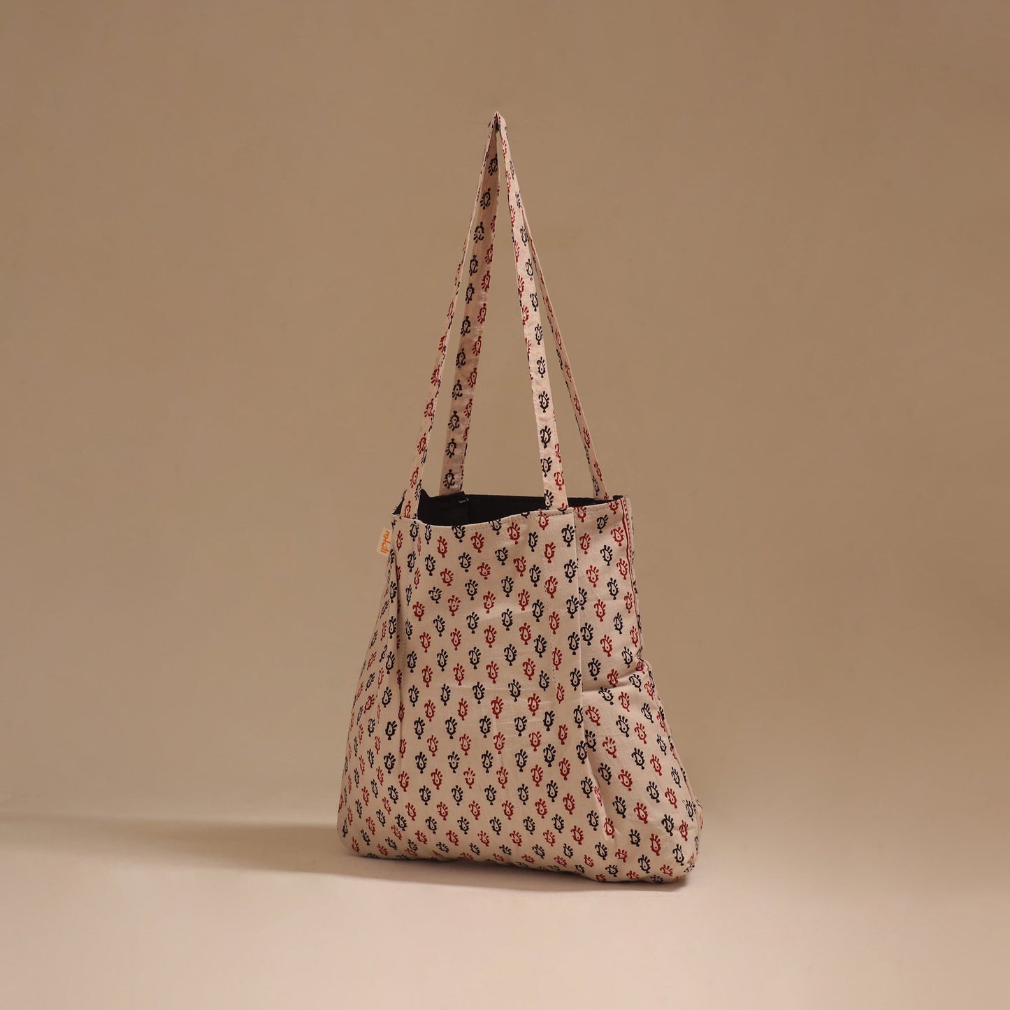 Handcrafted fabric jhola bag 93