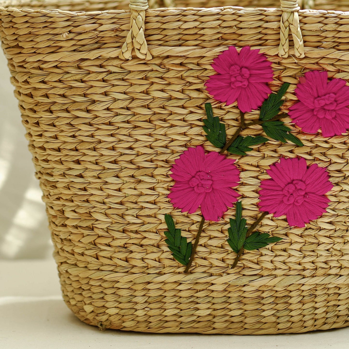 Beige Handcrafted Natural Water Reed Embroidered Shopping Bag