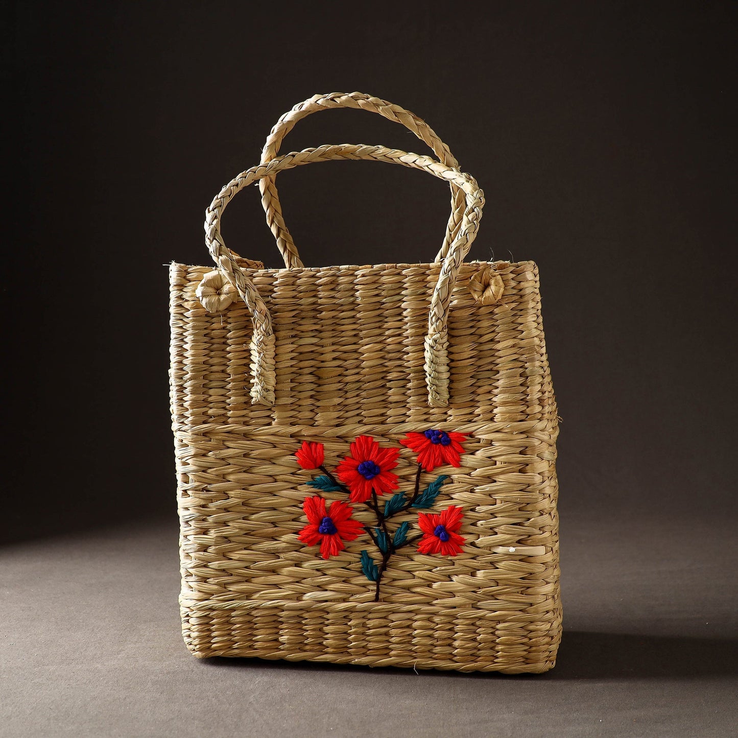 Beige Handcrafted Natural Water Reed Embroidered Shopping Bag