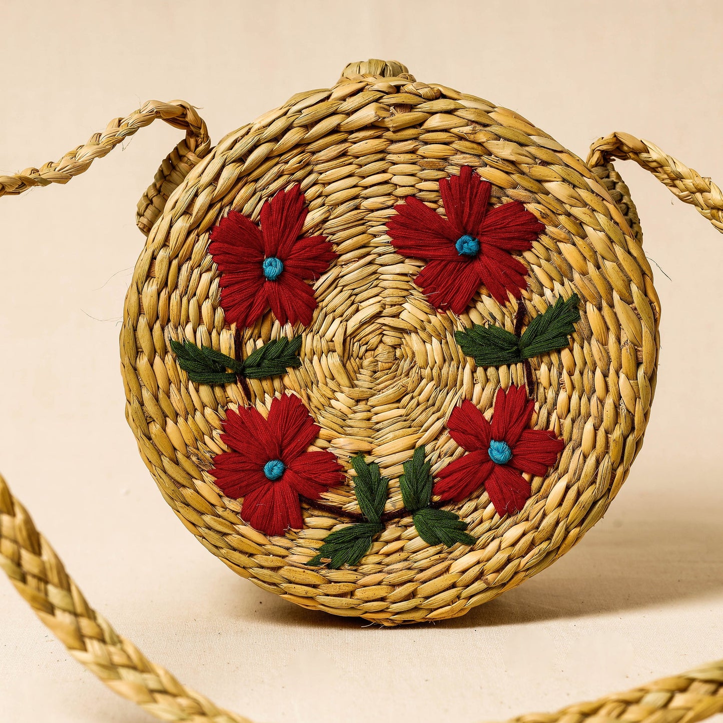 Handcrafted Natural Water Reed Embroidered Sling Bag Online at iTokri.com