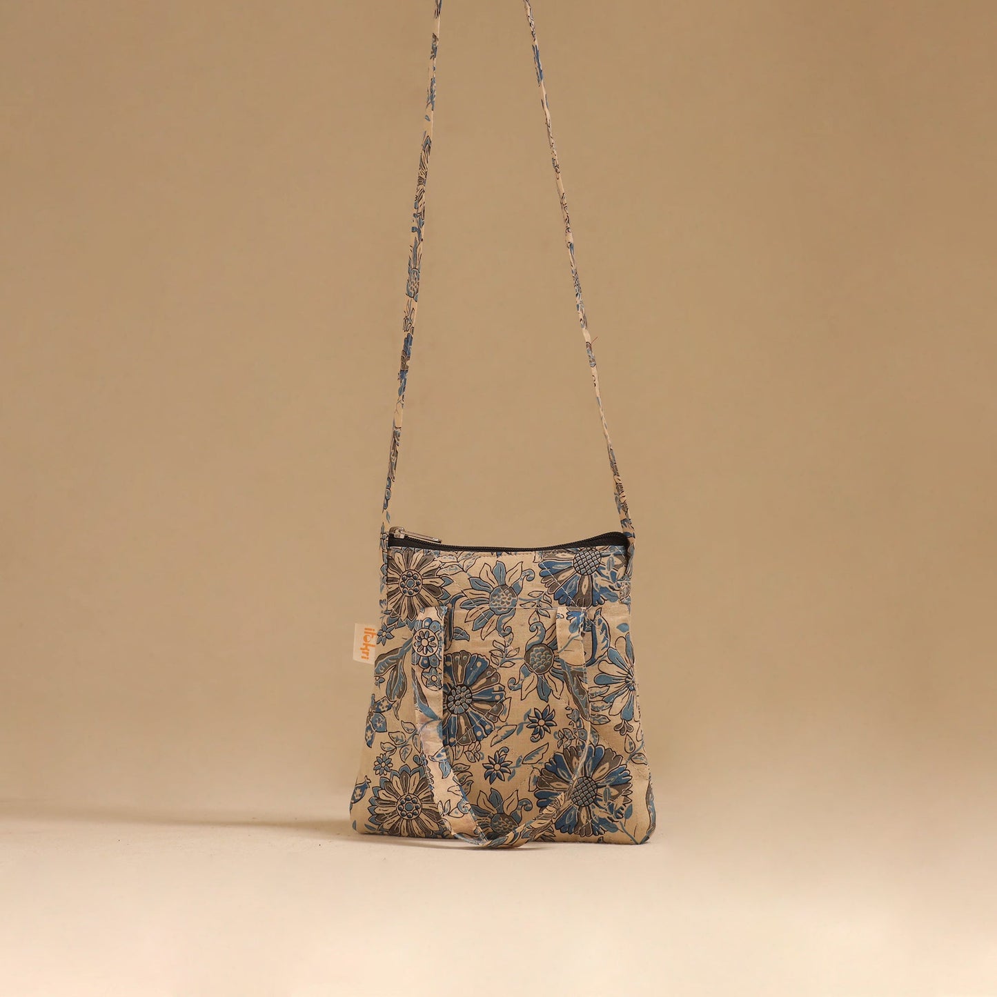 Handcrafted quilted sling bag 70
