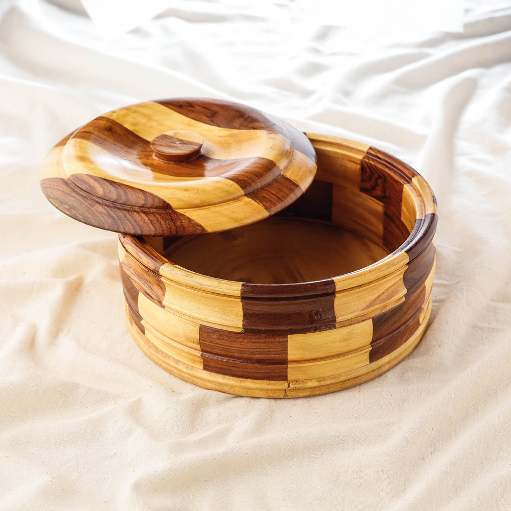 Handcrafted Sheesham & Neem Wooden Chapati Box Online at iTokri.com