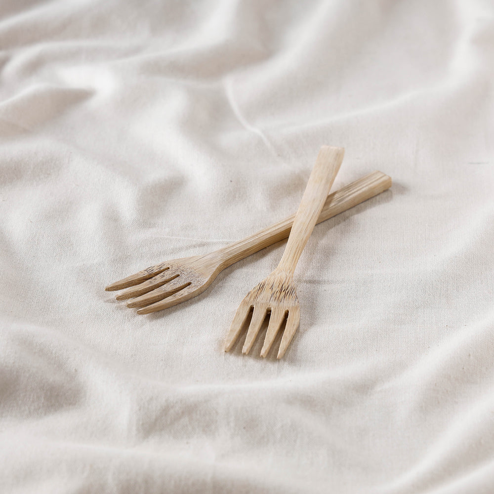Beige Handcrafted Wooden Fork Online iTokri.com 04