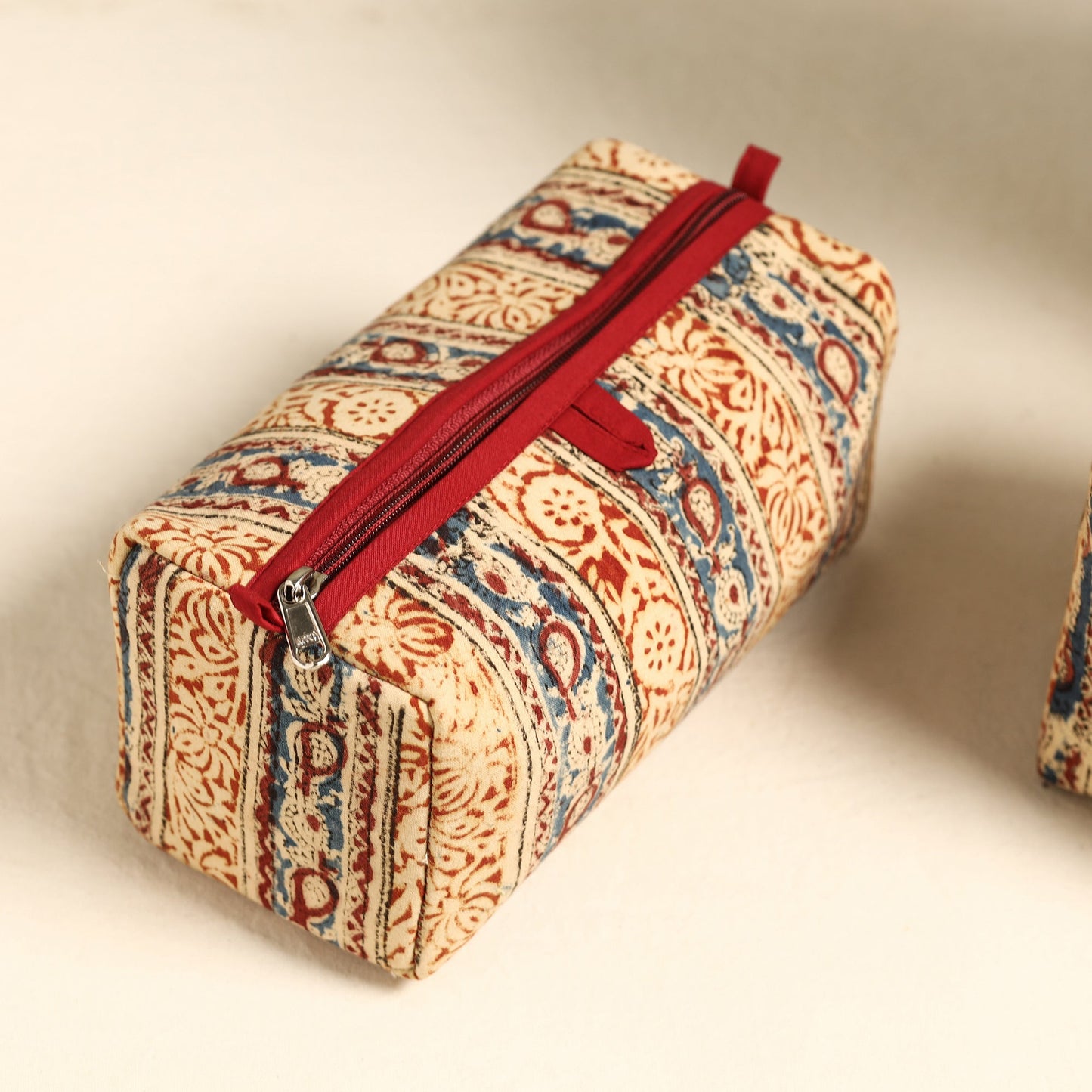 Beige Handmade Cotton Toiletry Bags (Set of 3) 44