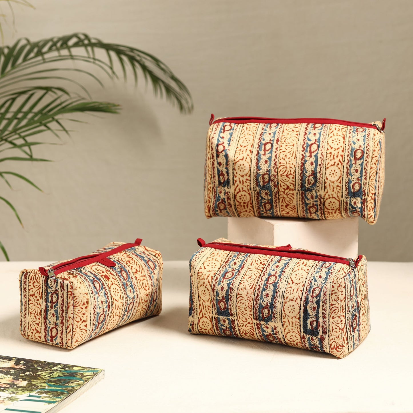 Beige Handmade Cotton Toiletry Bags (Set of 3) 44