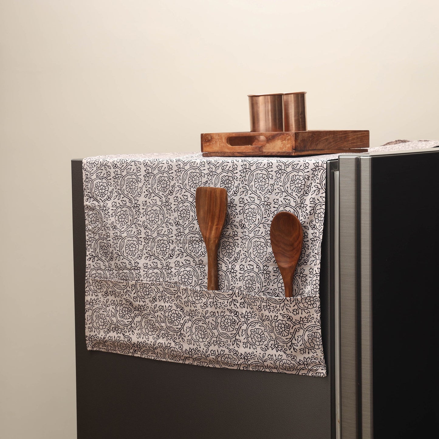 Handmade fridge top cover with multiple pockets 15