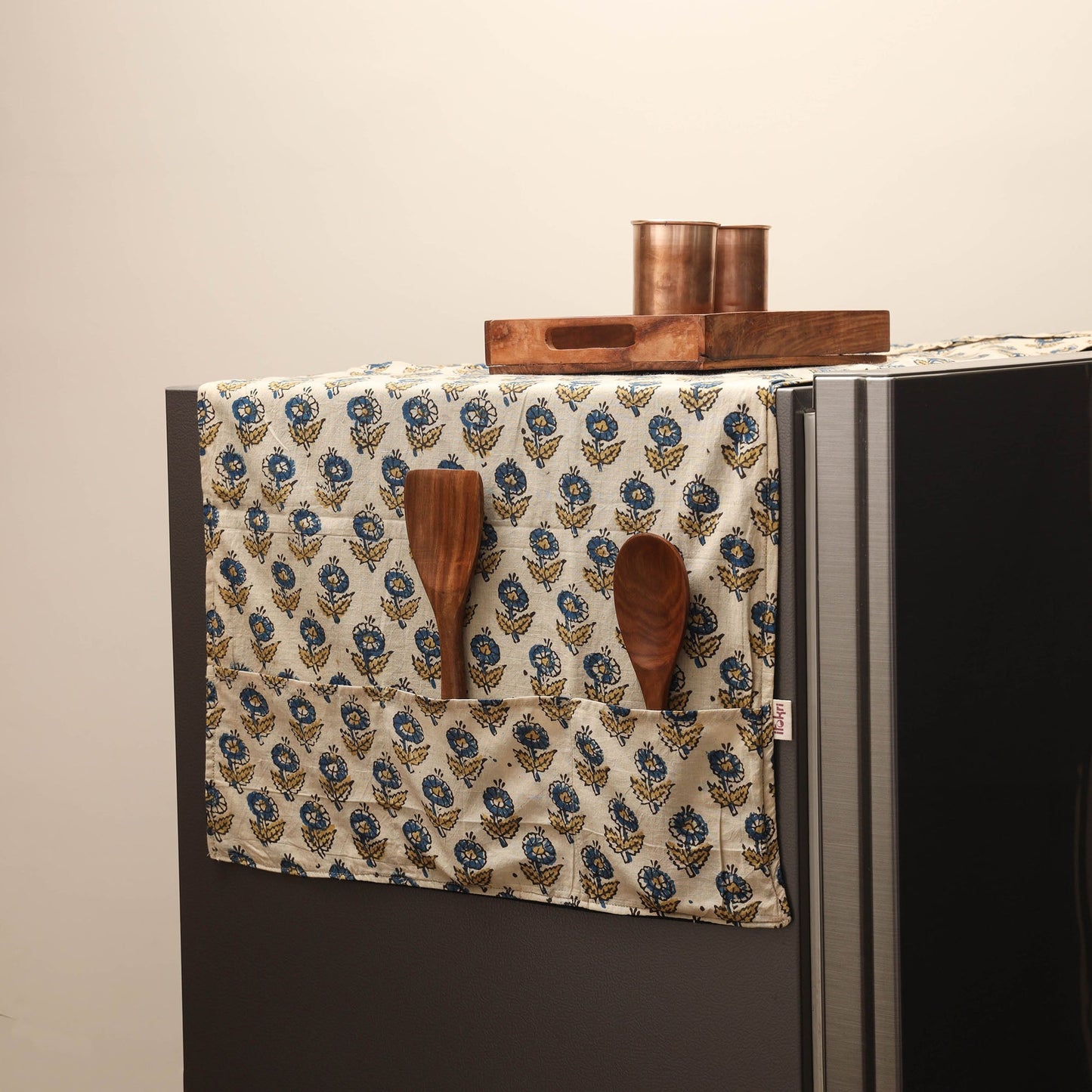 Handmade fridge top cover with multiple pockets 19