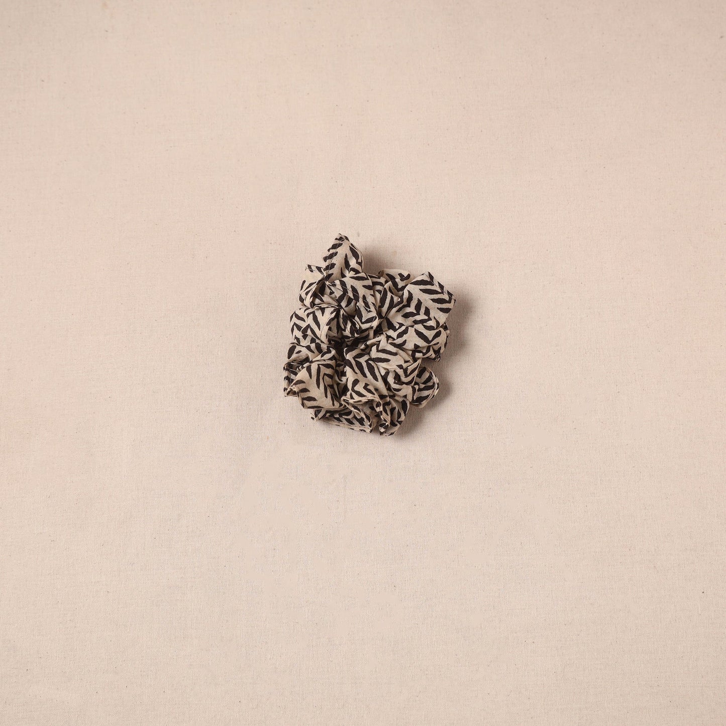 Handmade rubber band/scrunchie 68 - handcrafted