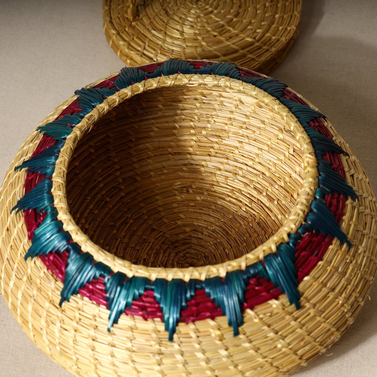 Beige Handmade Sikki Grass Multipurpose Basket with Lid