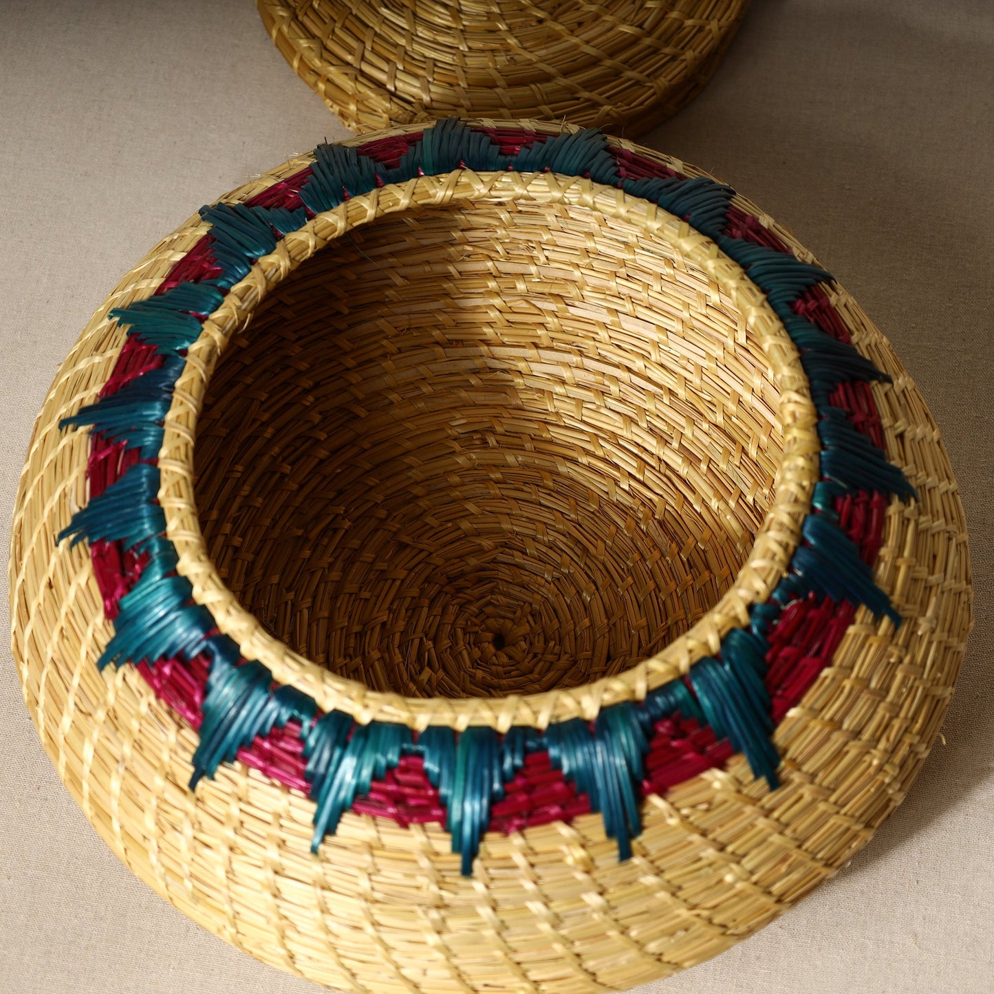 Beige Handmade Sikki Grass Multipurpose Basket with Lid