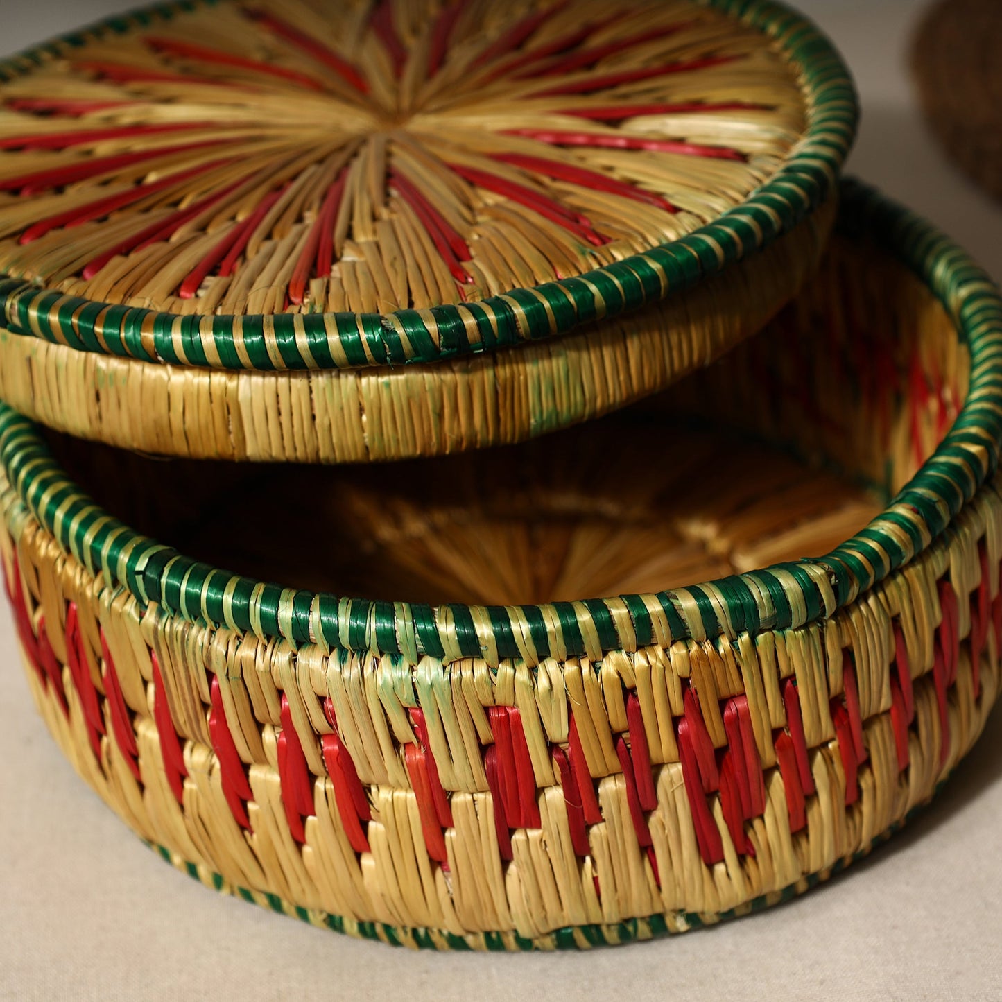 Handmade Sikki Grass Roti Box