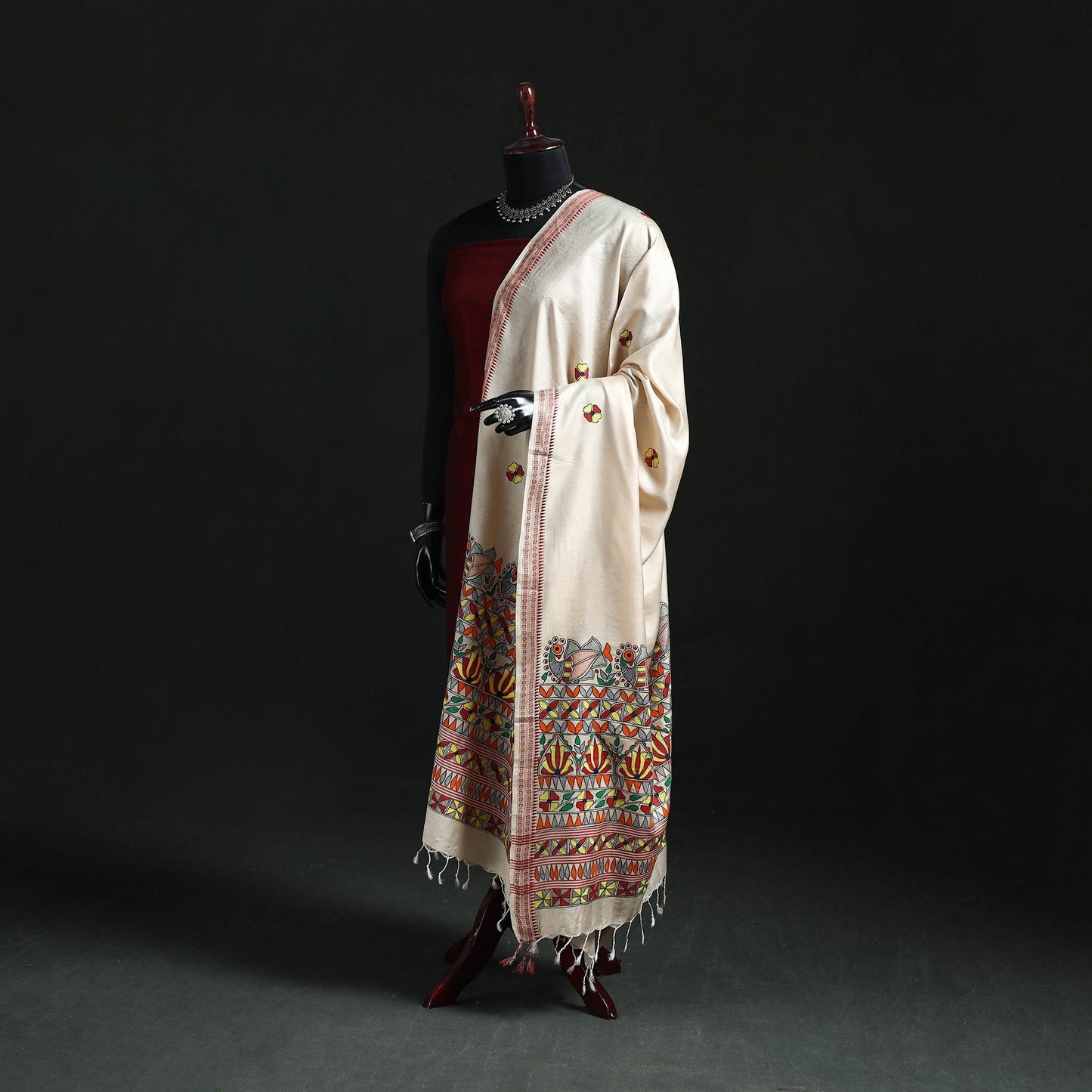 Handpainted madhubani handloom tussar cotton dupatta 08
