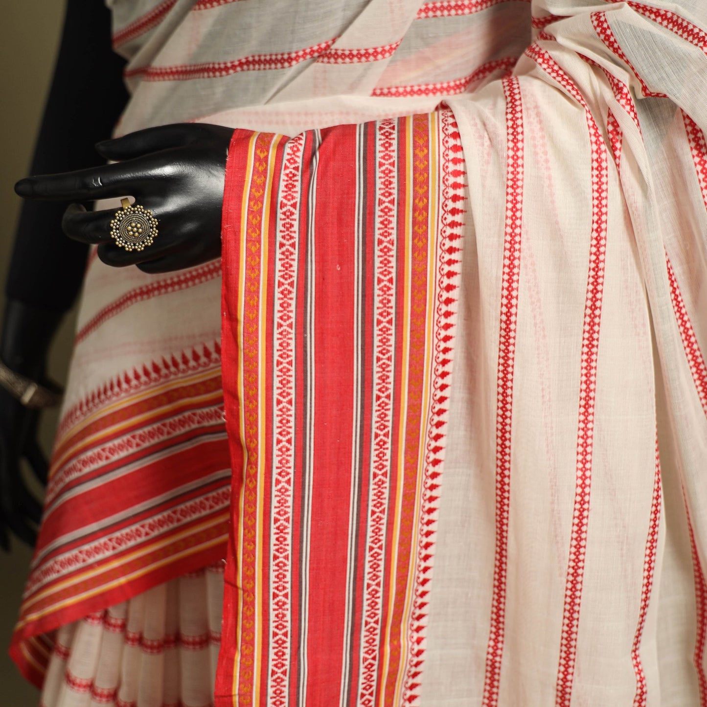 Beige - handwoven cotton begumpuri saree 26 - handcrafted