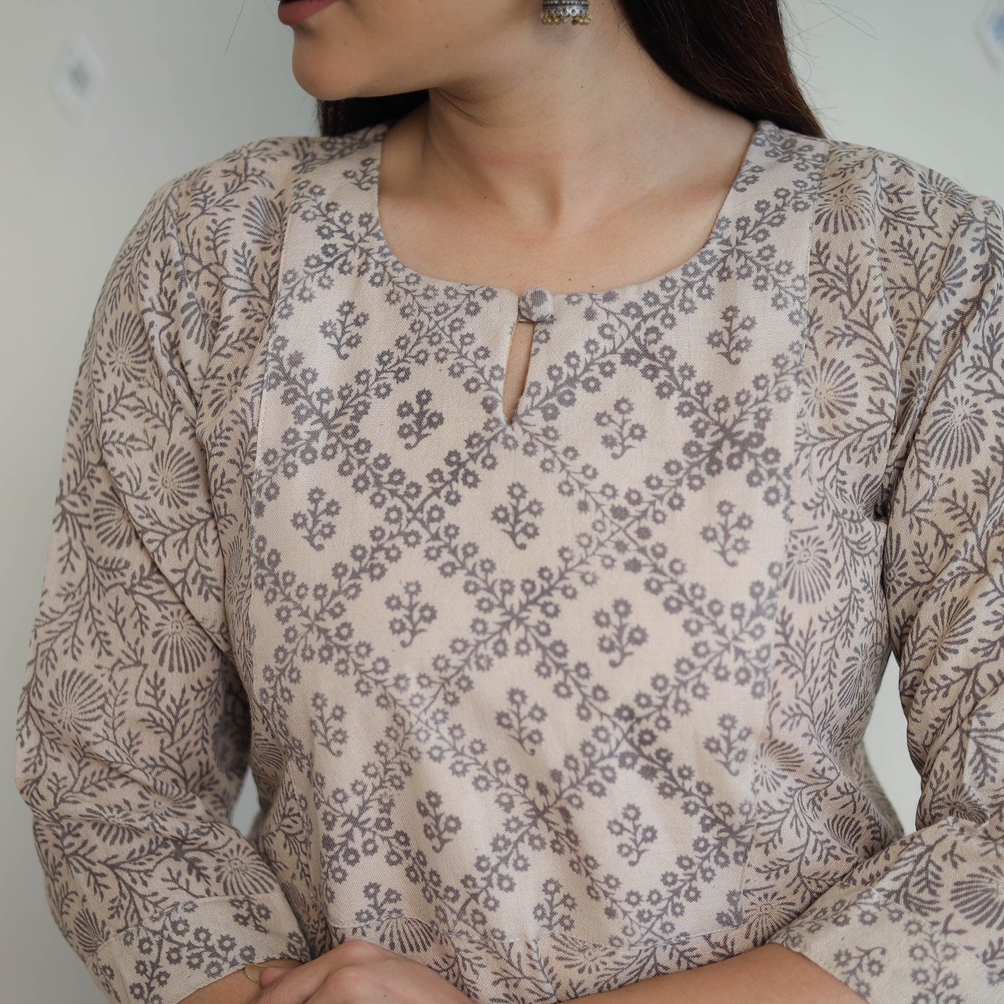 Beige Handwoven Wool Pedana Kalamkari Print Kurta For Women