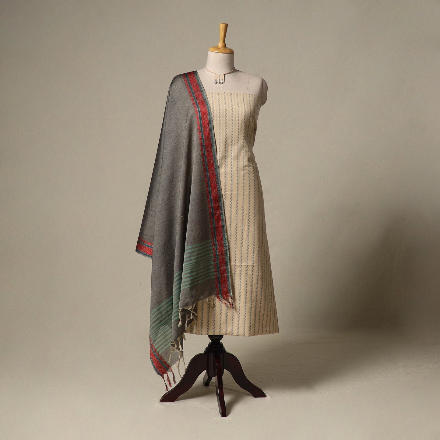 Jacquard cotton 2pc unstitched dress material