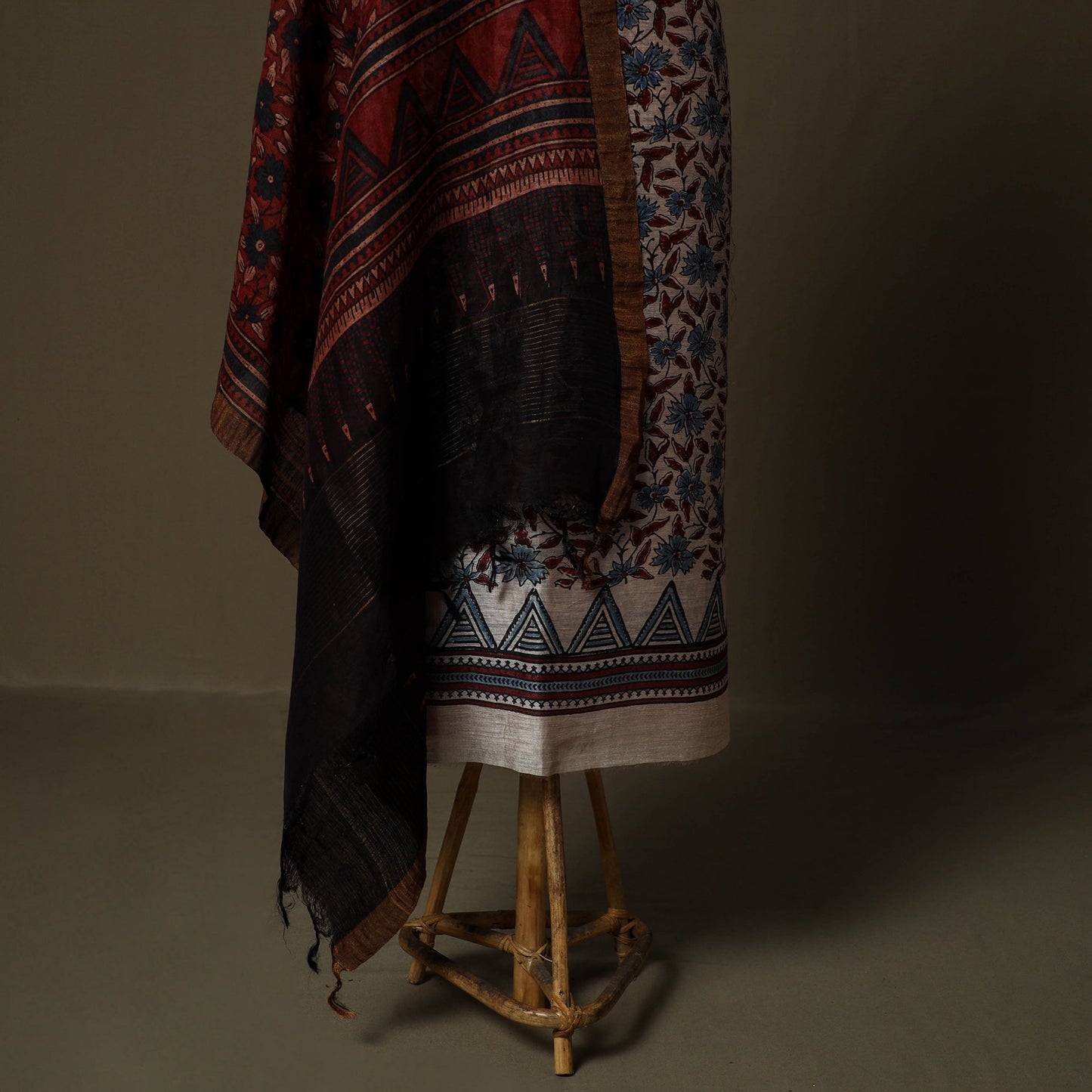 Kutch hand block ajrakh print natural dyed linen 2pc