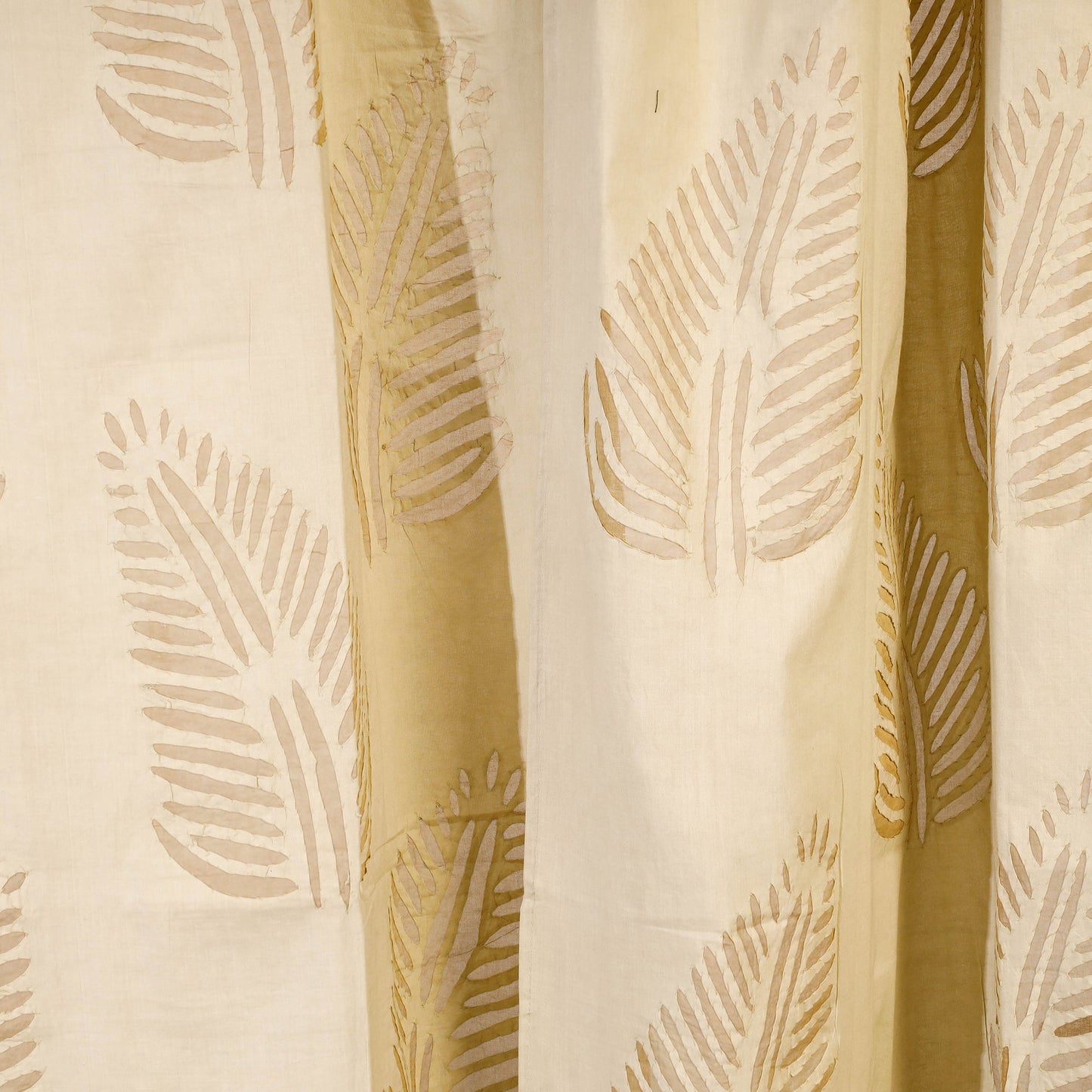 Leaves Cutwork Cotton Barmer Applique Door Curtain