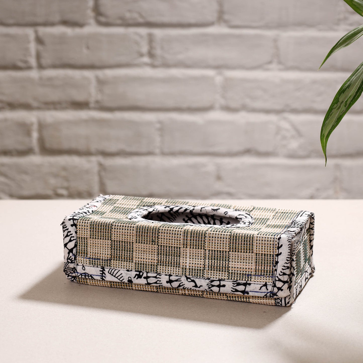 Beige Madur Grass Door Tissue Box of Midnapore