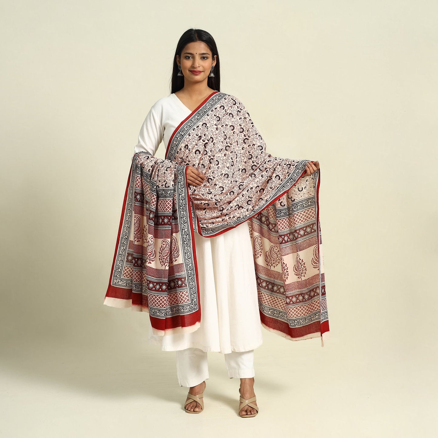 Beige Natural Dye Mul Cotton Bagh Print Dupatta