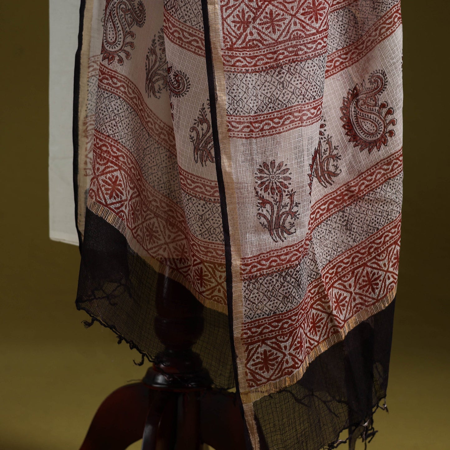 Natural dyed kota doria cotton hand block bagh print