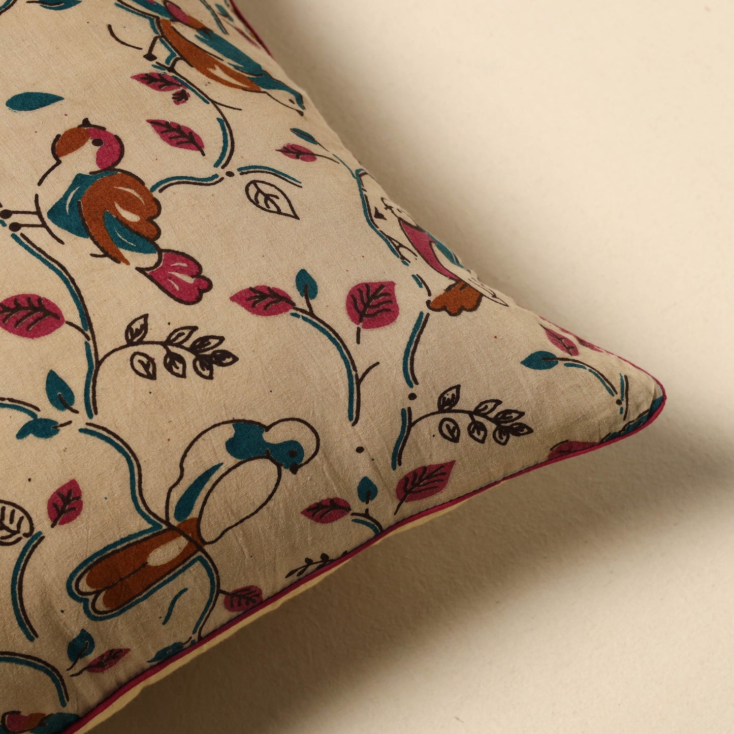Kalamkari cushion cover 45 - handcrafted