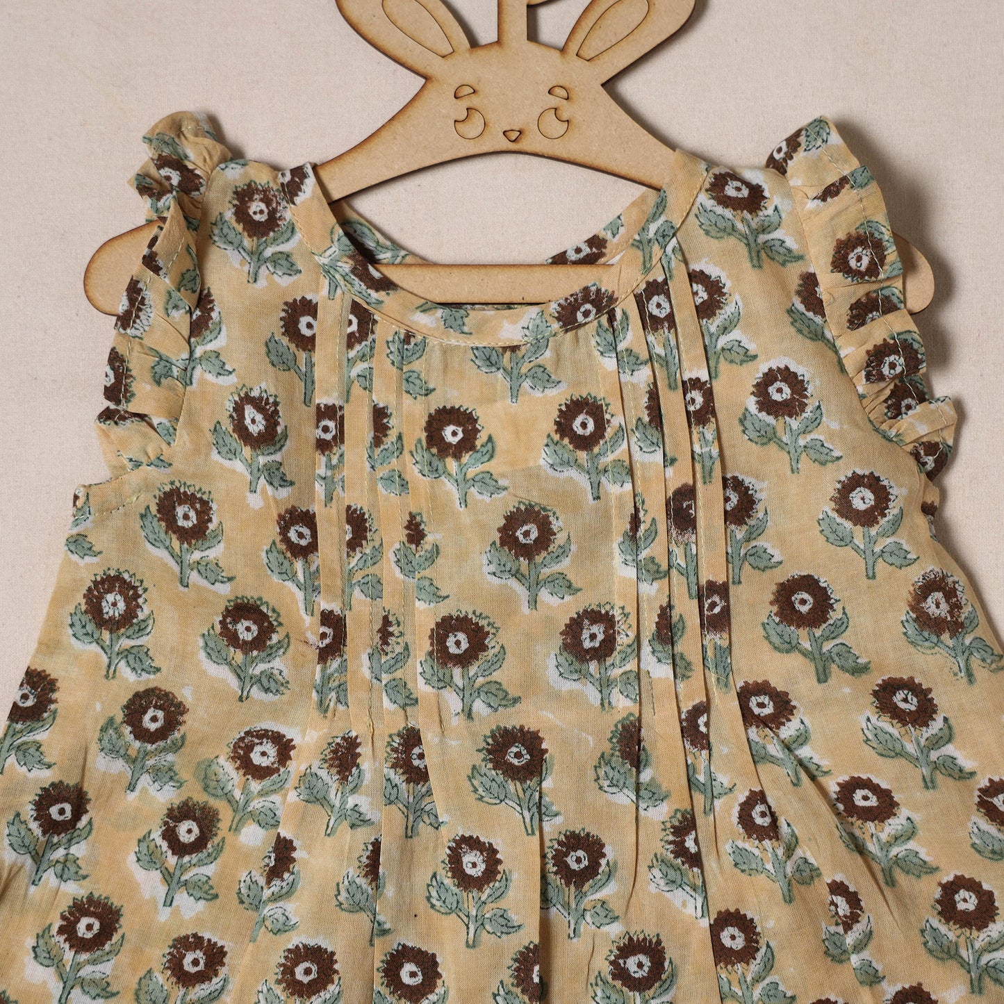 Beige - pure cotton baby girls floral top & shorts (6-12