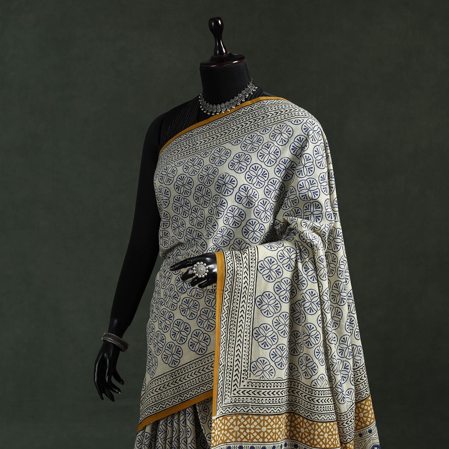 Pure mul cotton natural dyed hand block dabu bagru print