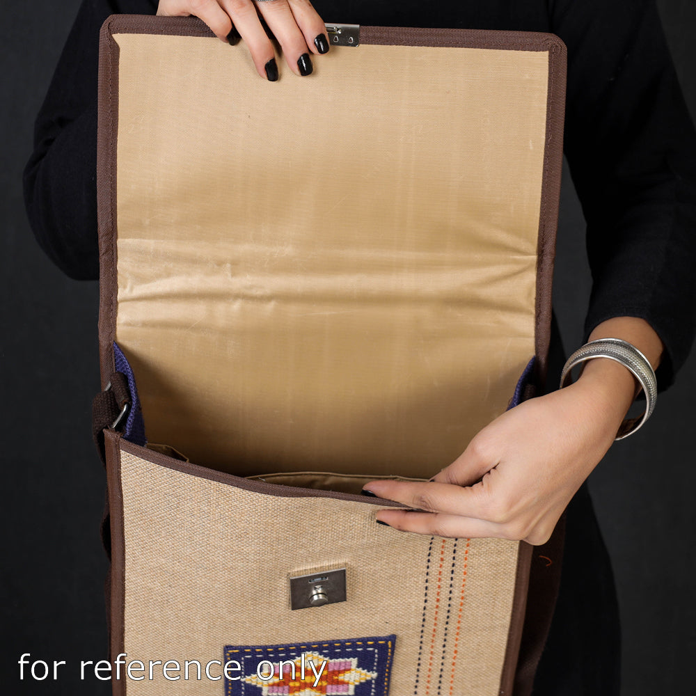 Tribal Hand Embroidered Jute Office Sling Bag Online at iTokri.com