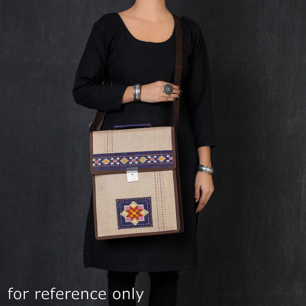 Tribal Hand Embroidered Jute Office Sling Bag Online at iTokri.com