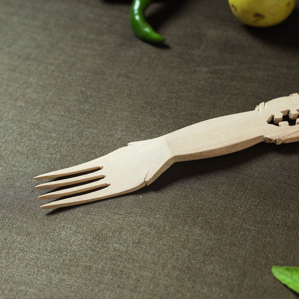 Handmade Udayagiri Beige Wooden Serving Kajur Fork 14