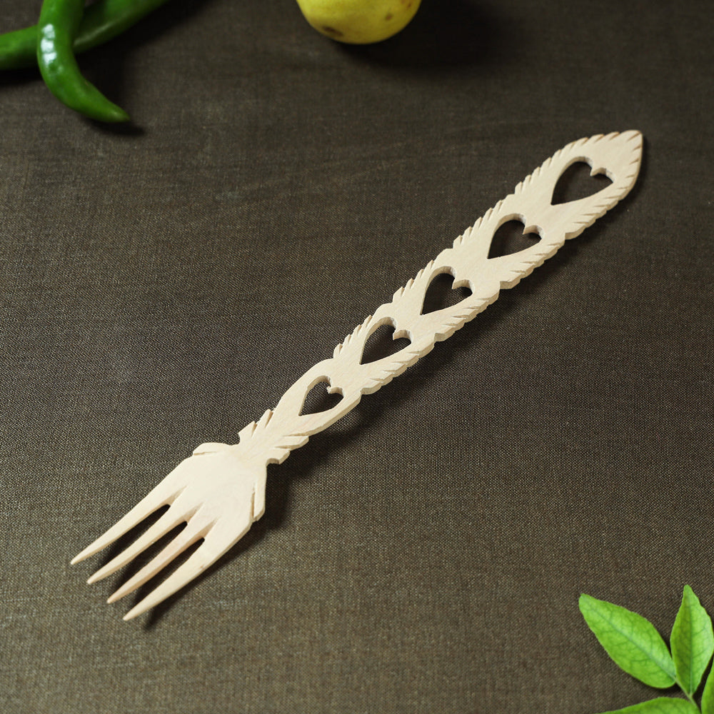 Handmade Udayagiri Beige Wooden Serving Kajur Fork 12