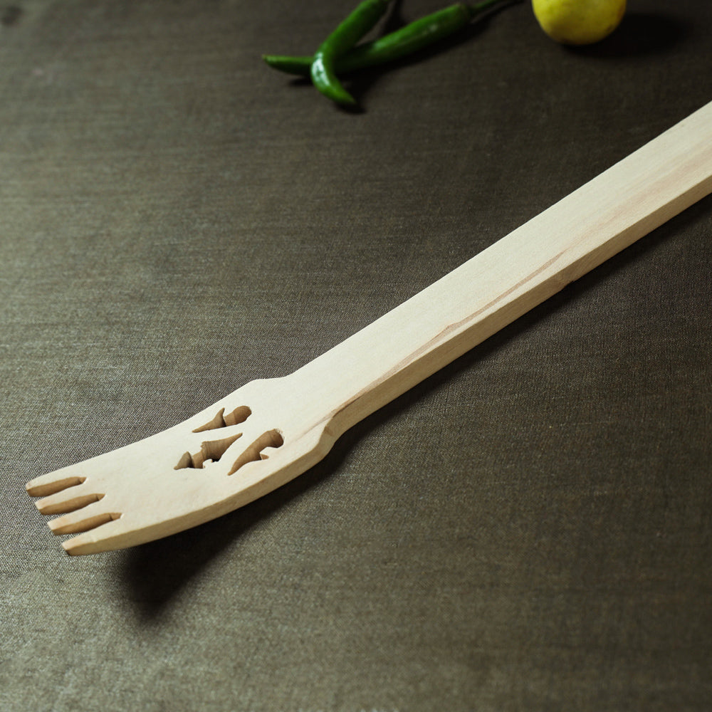 Handmade Udayagiri Beige Wooden Serving Kajur Fork 07