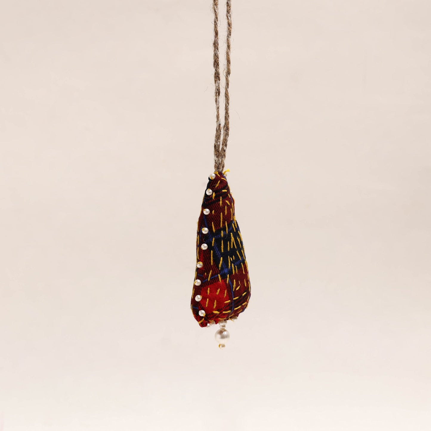 Upcycled Thread & Beadwork X-Mas Decor Hanging