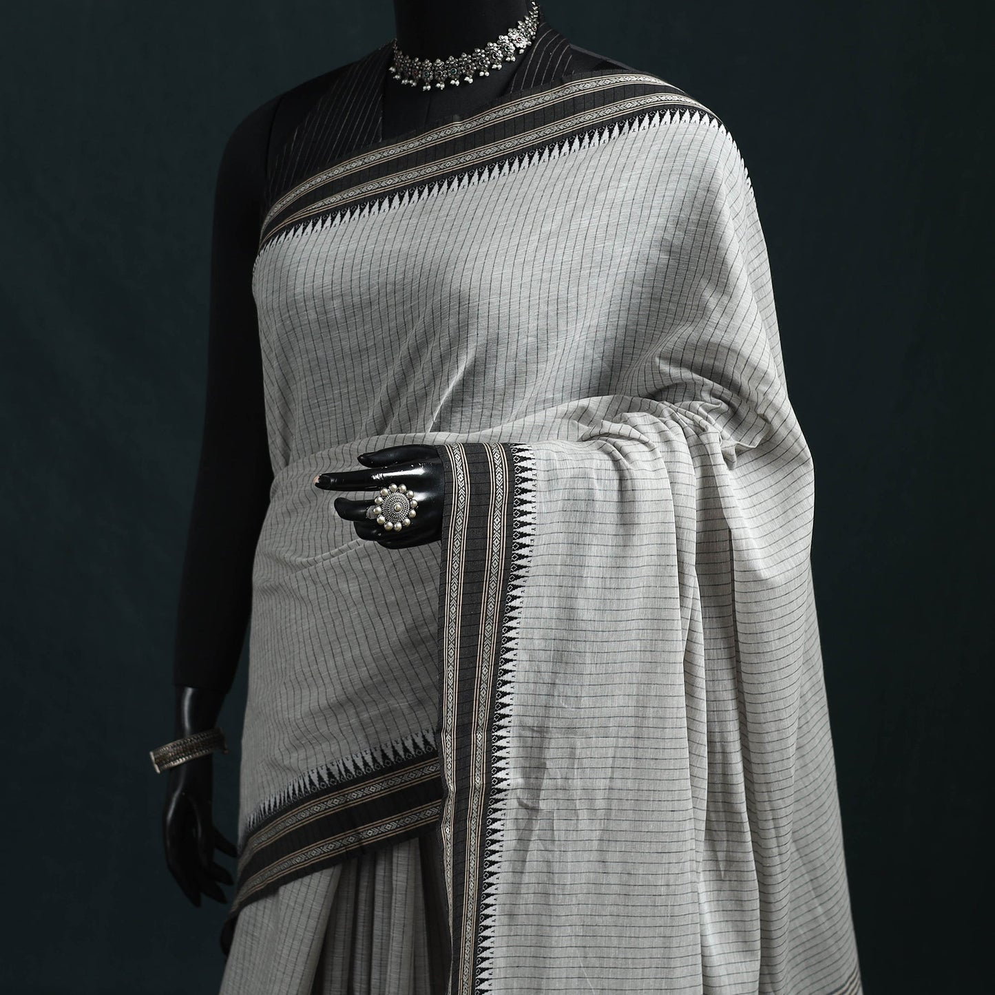 Bengal handwoven cotton begumpuri saree 29 - handcrafted