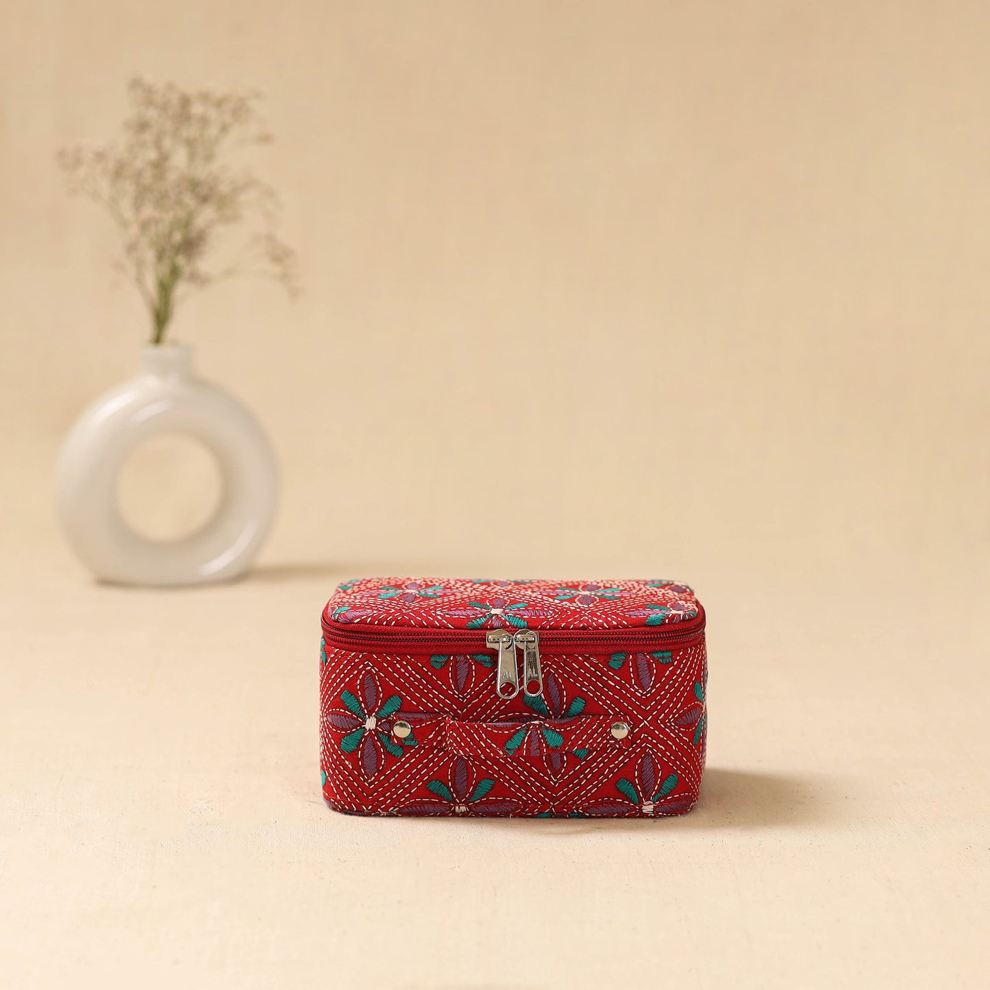 Bengal kantha work handcrafted jewellery box with mirror 08